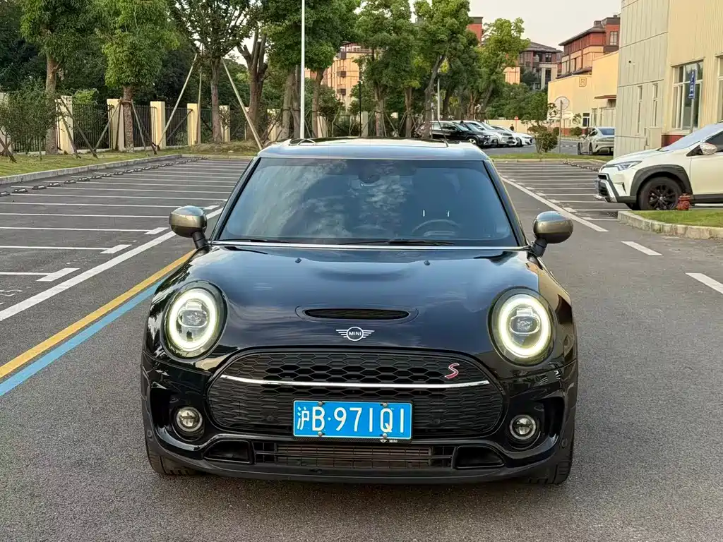 MINI Clubman 2020 — фото 2