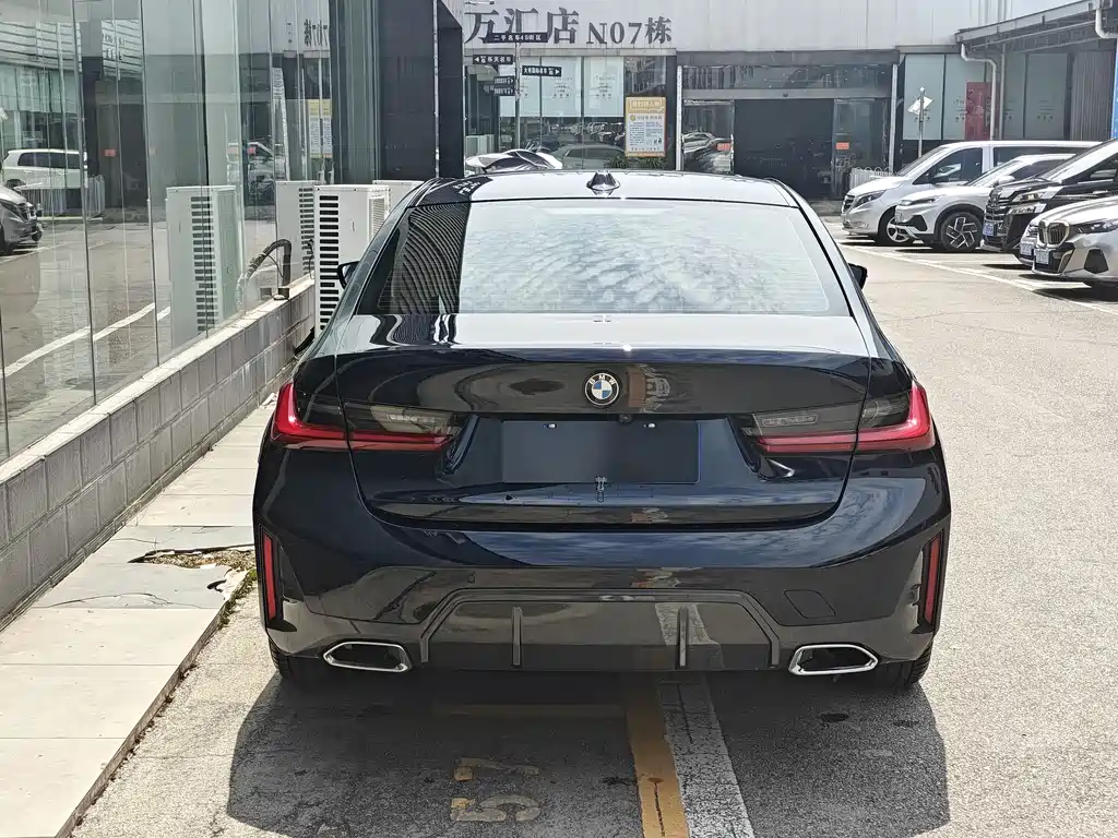 BMW 3 Series 2023