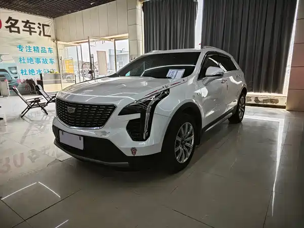 Cadillac XT4 2021