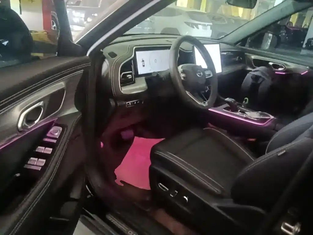 GAC Motor Trumpchi GS8 2025 — фото 16