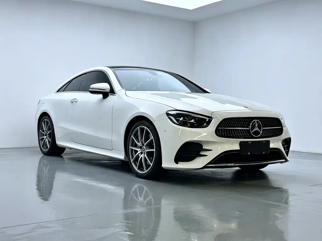 Mercedes-Benz E-Class 2023
