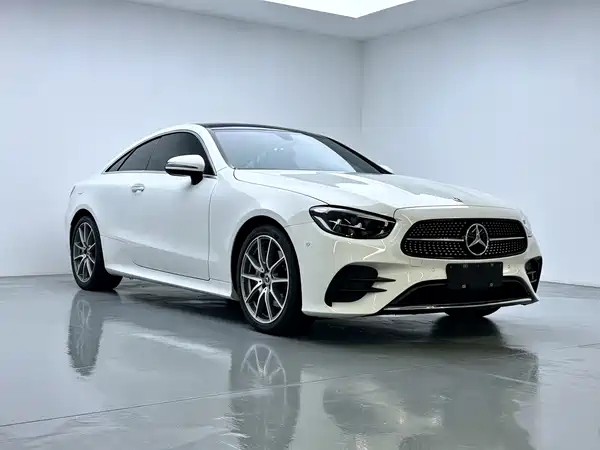 Mercedes-Benz E-Class 2023