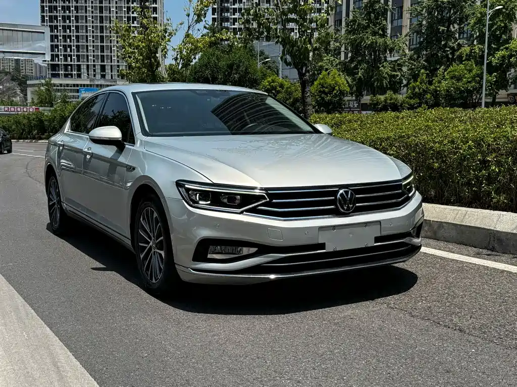 Volkswagen Magotan 2021