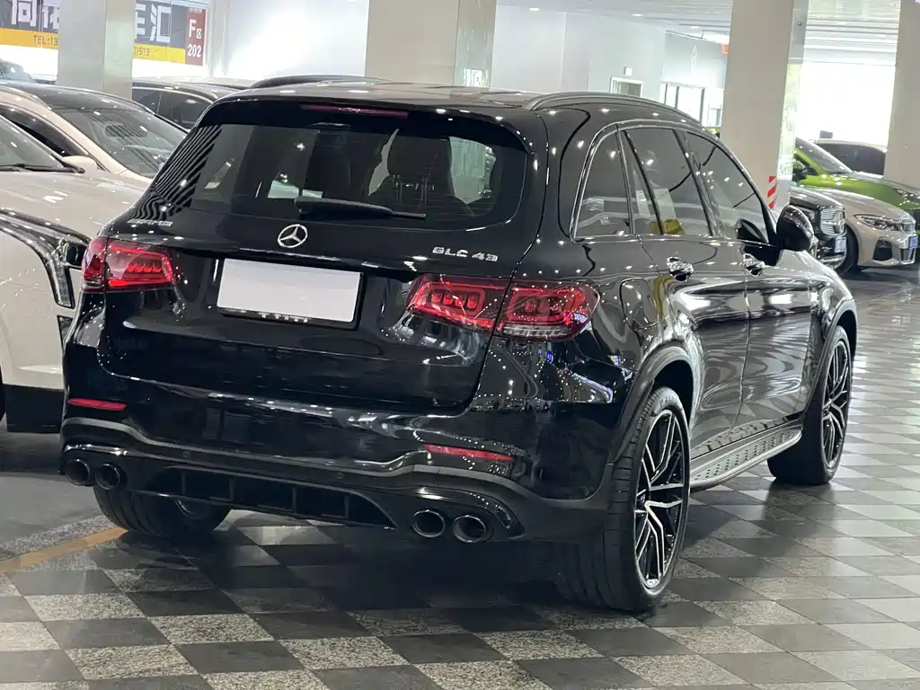 Mercedes-Benz GLC AMG 2021