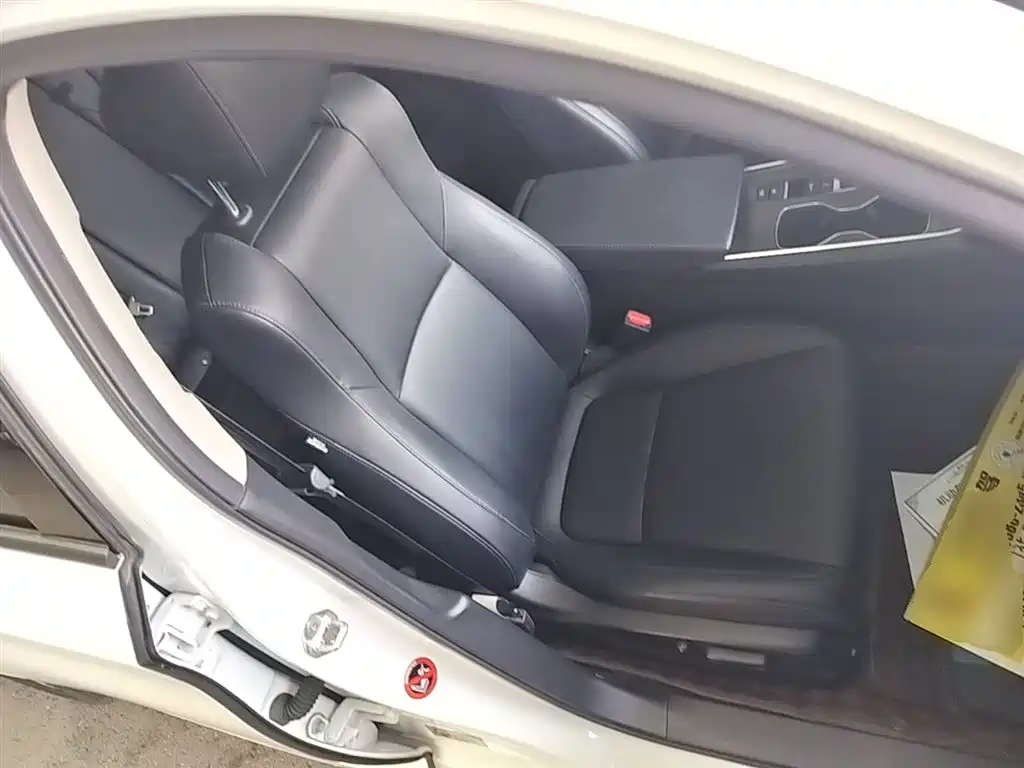 Honda Accord 2019 — фото 25