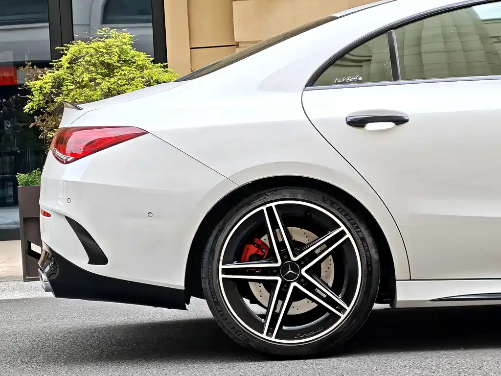 Mercedes-Benz CLA AMG 2021 — фото 9
