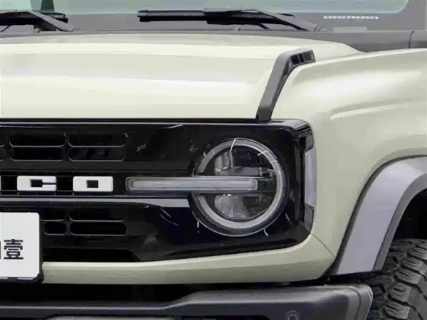 Ford Bronco 2025