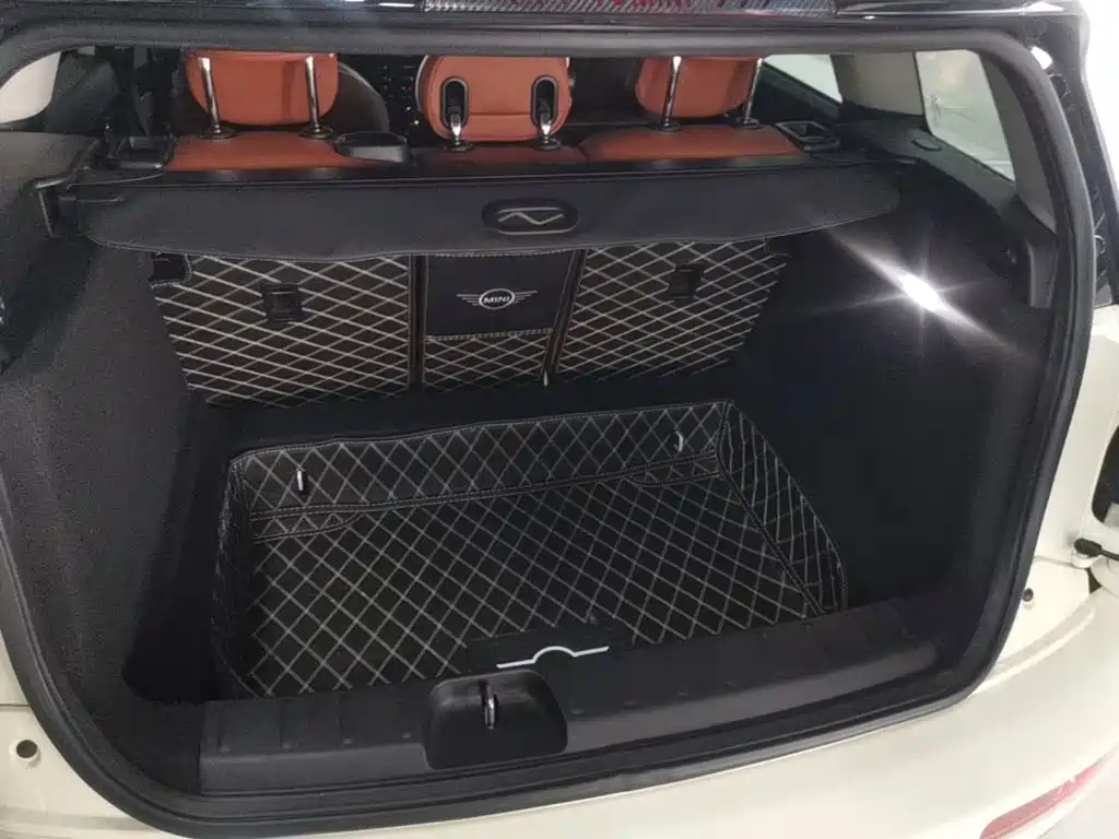 MINI Clubman 2021 — фото 19
