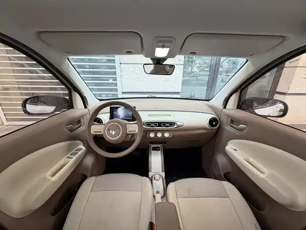 Wuling Hongguang MINIEV 2025