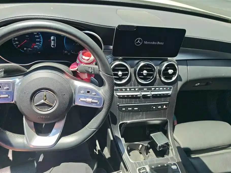 Mercedes-Benz C-Class 2020 — фото 12