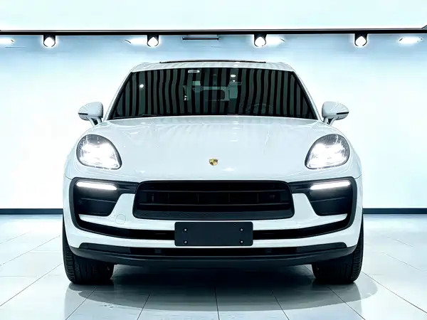 Porsche Macan 2023