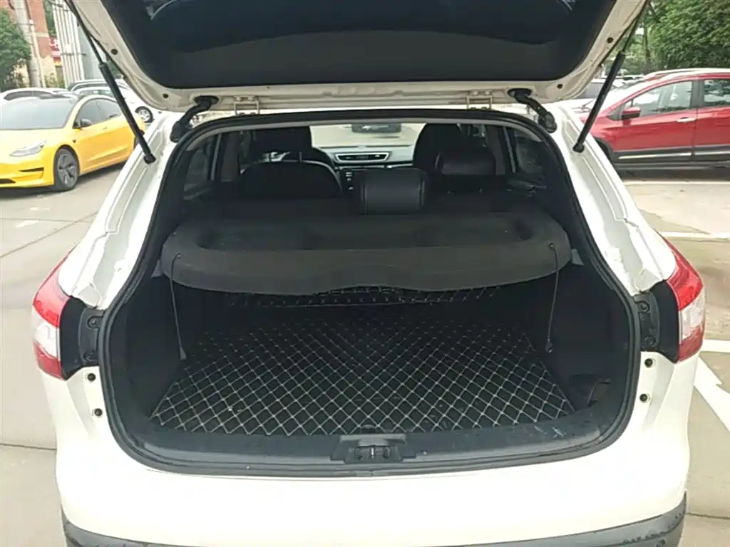 Nissan Qashqai 2016 — фото 19