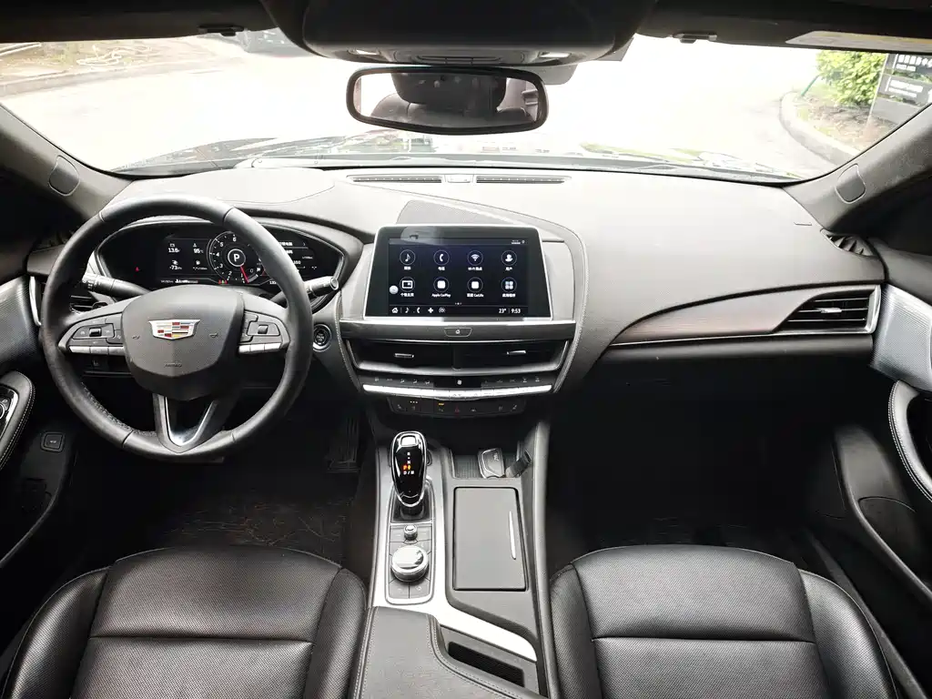 Cadillac CT5 2024 — фото 13