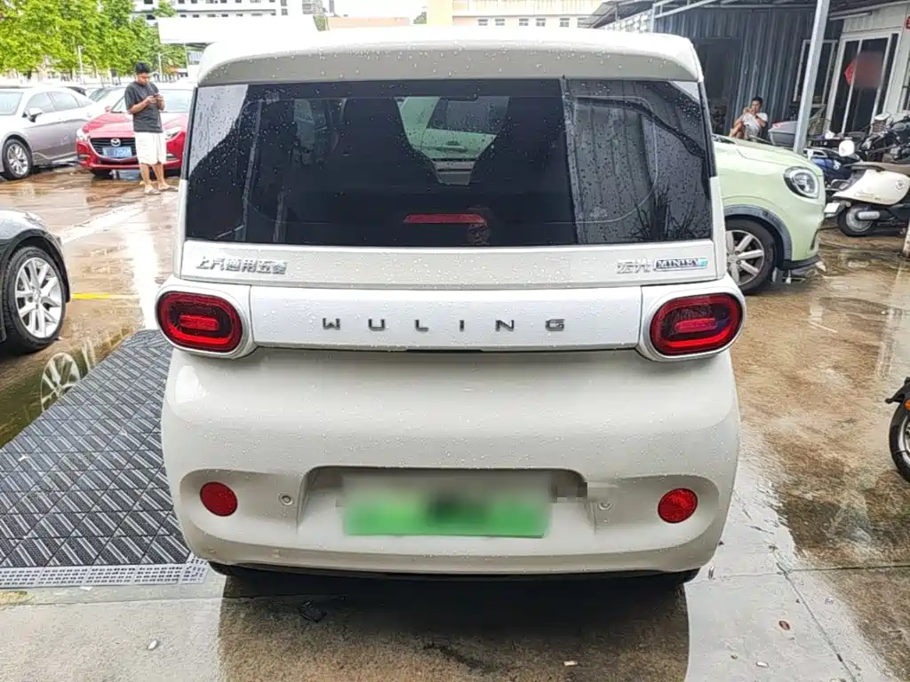 Wuling Hongguang MINIEV 2025