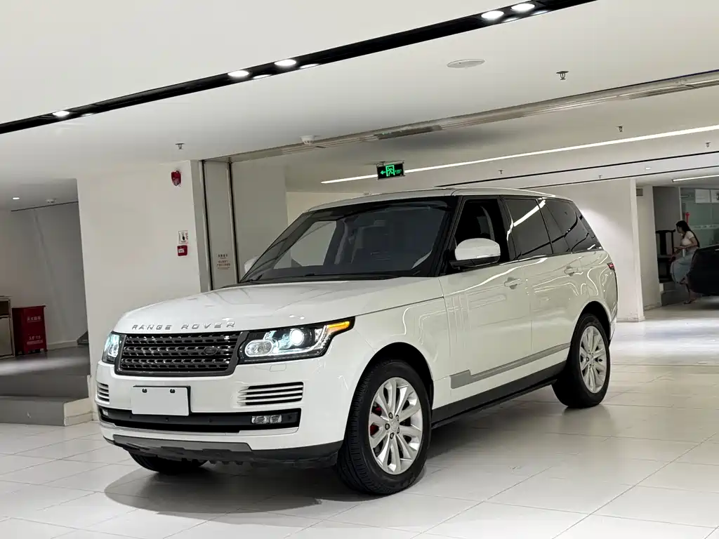 Land Rover Range Rover 2018 — фото 1