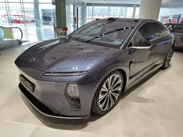 NIO ET9 2025