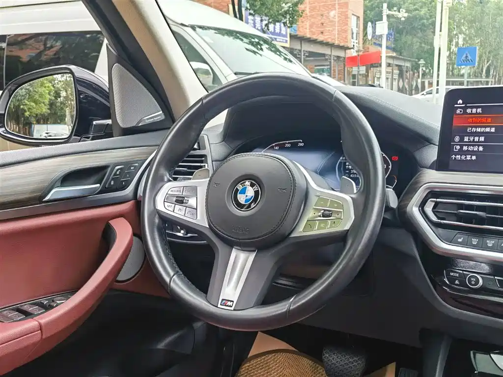 BMW X3 2022 — фото 12
