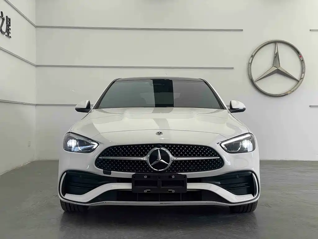 Mercedes-Benz C-Class 2023