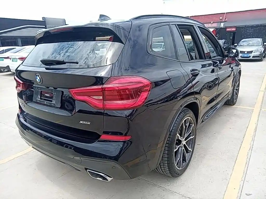 BMW X3 2021