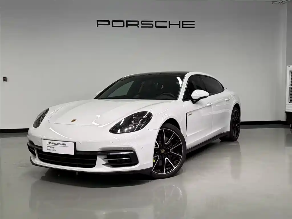 Porsche Panamera Hybrid 2018