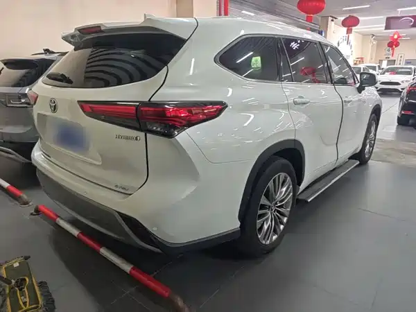 Toyota Highlander 2022