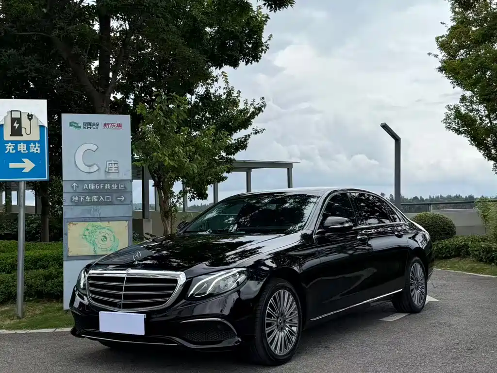 Mercedes-Benz E-Class 2020