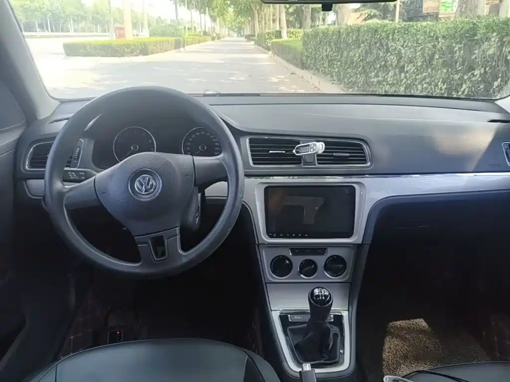Volkswagen Gran Lavida 2015 — фото 10