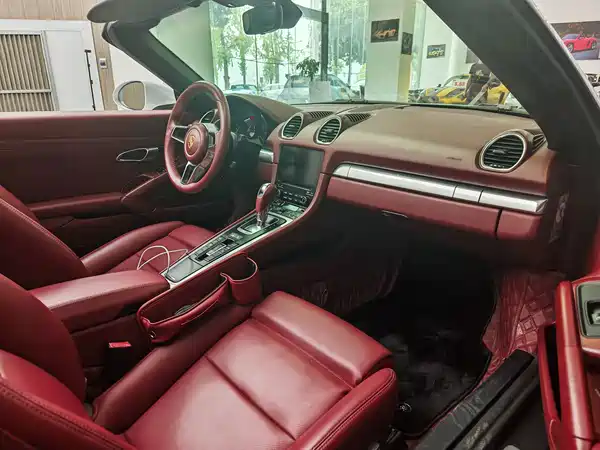 Porsche 718 2019