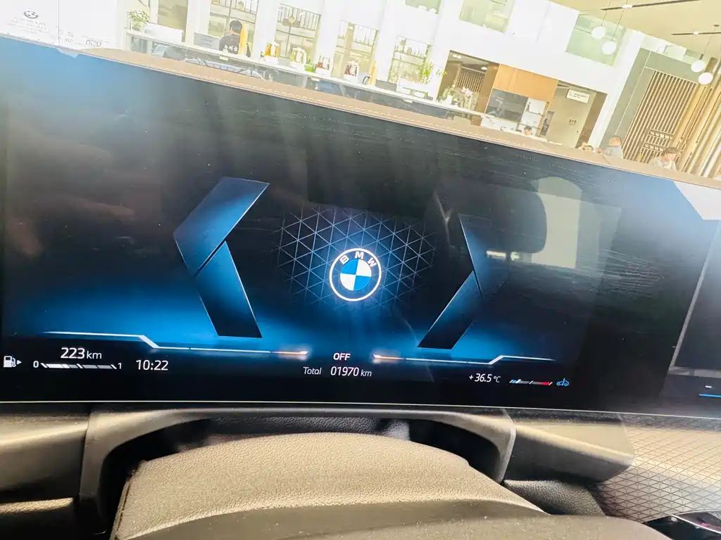 BMW 4 Series 2025 — фото 15