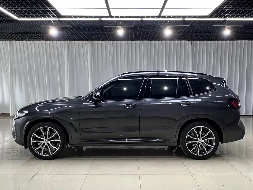 BMW X3 2021