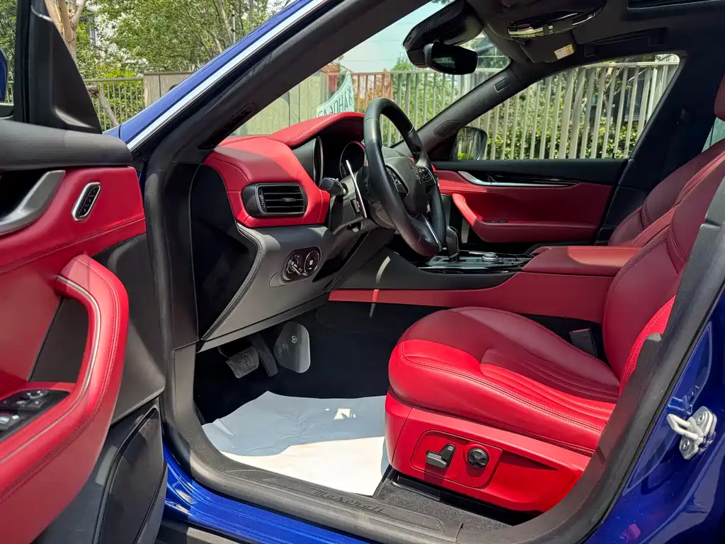 Maserati Levante 2017