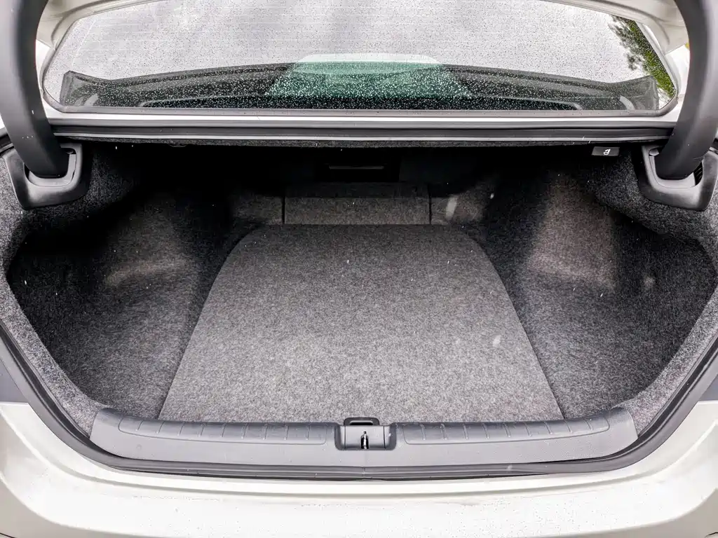 Honda Inspire 2020 — фото 22