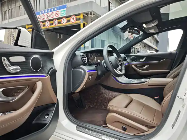 Mercedes-Benz E-Class 2023