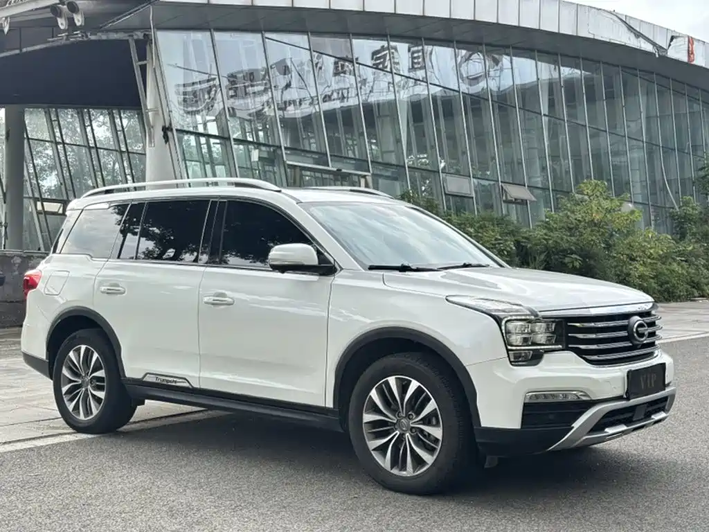 GAC Motor Trumpchi GS8 2017 — фото 8