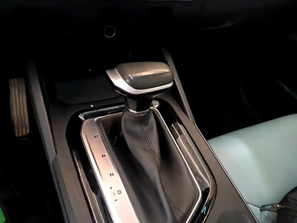 Geely Emgrand S 2022 — фото 14