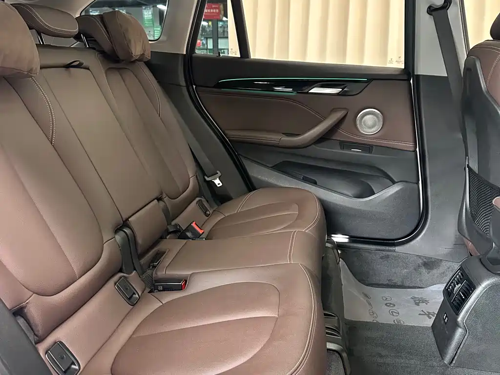 BMW X1 2022 — фото 19