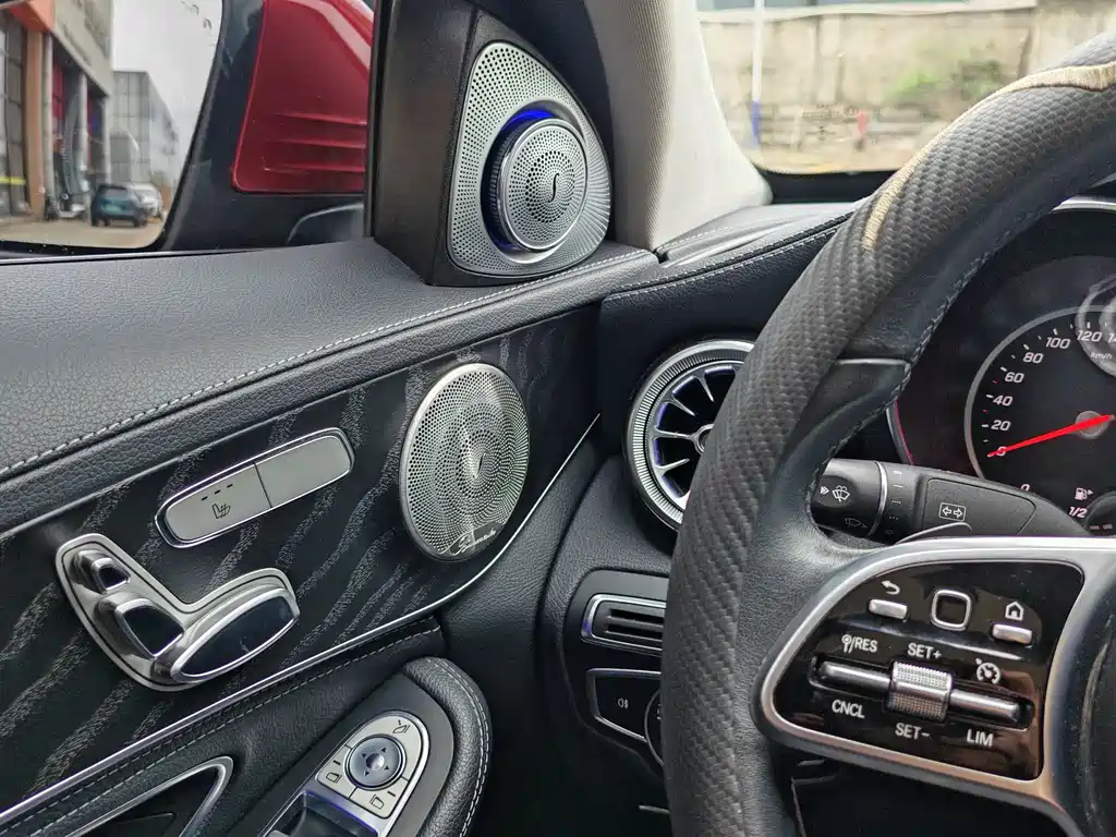 Mercedes-Benz C-Class 2019 — фото 12