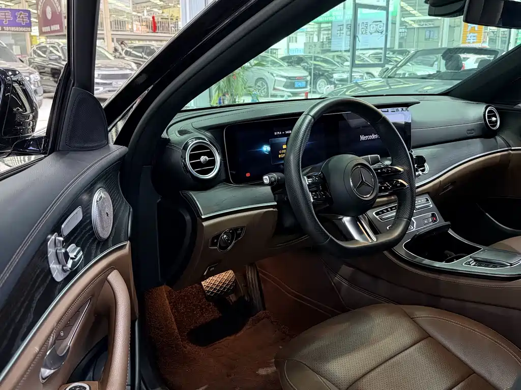Mercedes-Benz E-Class 2023