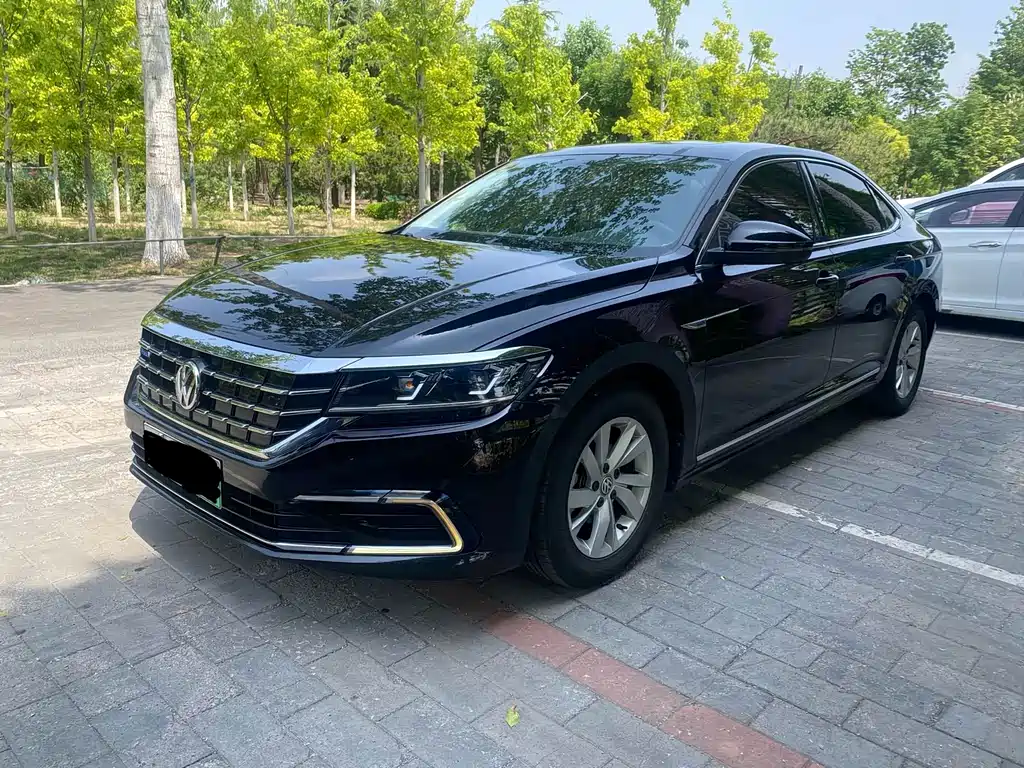 Volkswagen Passat PHEV 2020