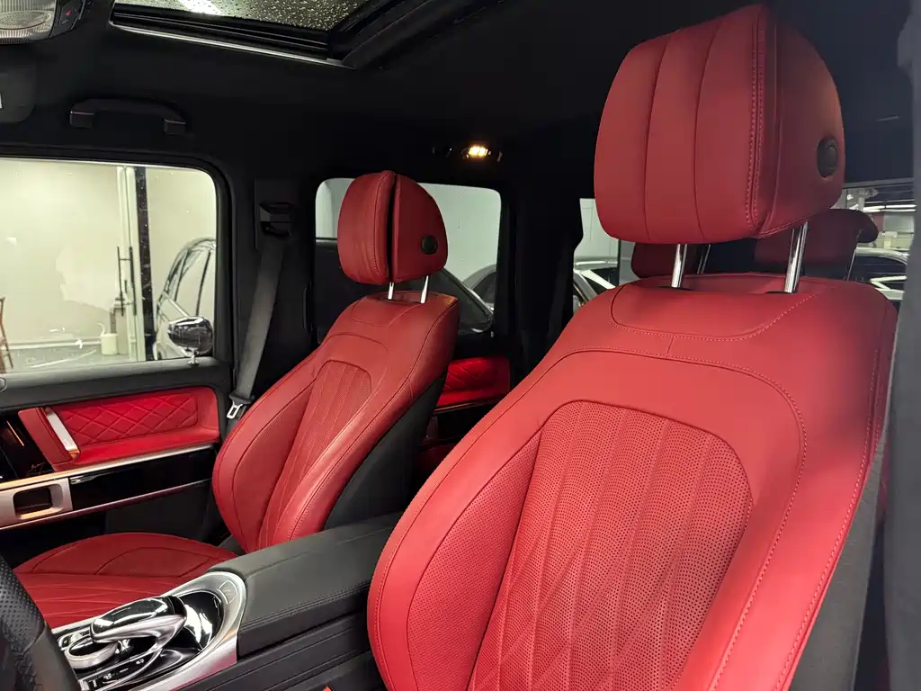 Mercedes-Benz G-Class 2023 — фото 10