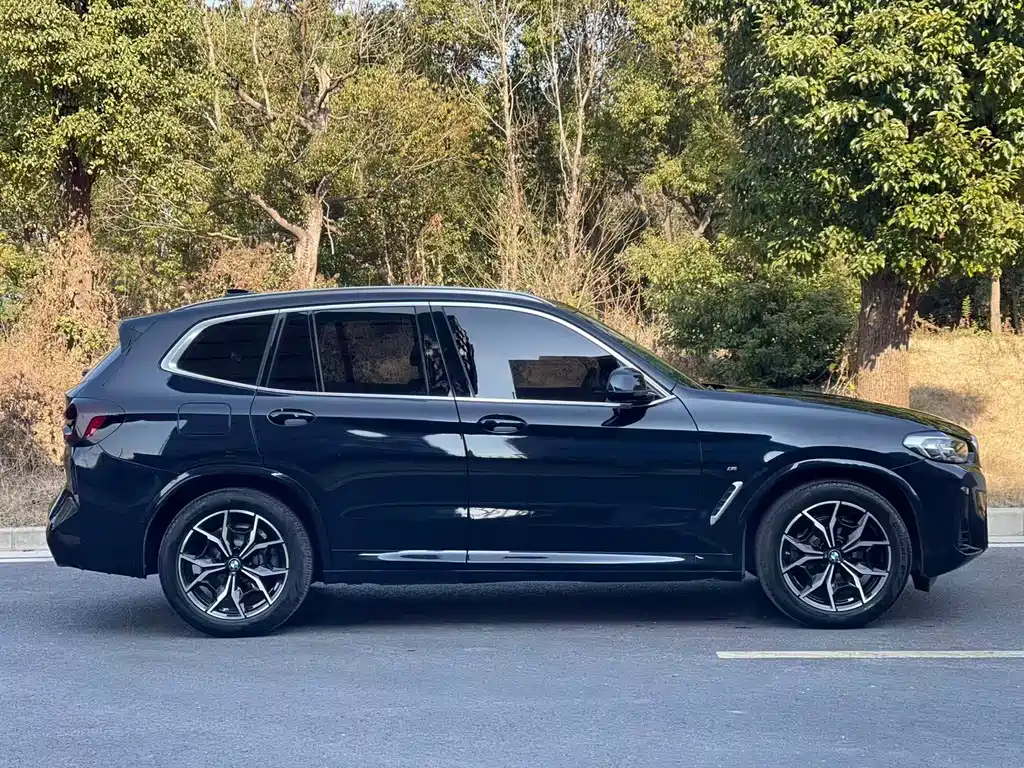 BMW X3 2022 — фото 7