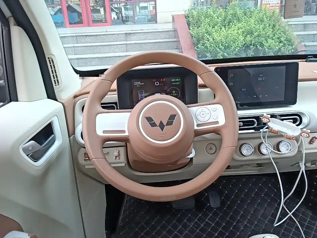 Wuling Hongguang MINIEV 2024