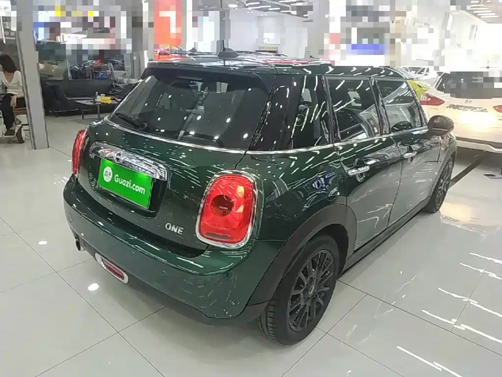 MINI MINI 2018