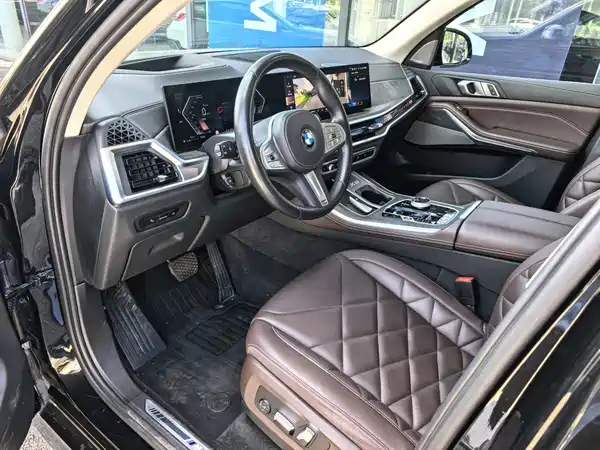 BMW X5 2025