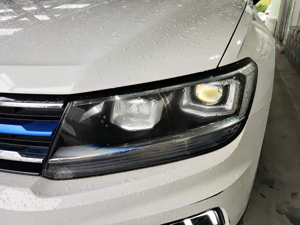 Volkswagen Tiguan L 2018 — фото 18