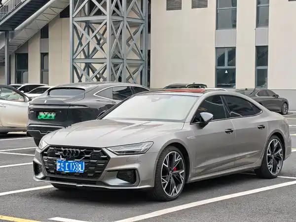 Audi A7L 2024