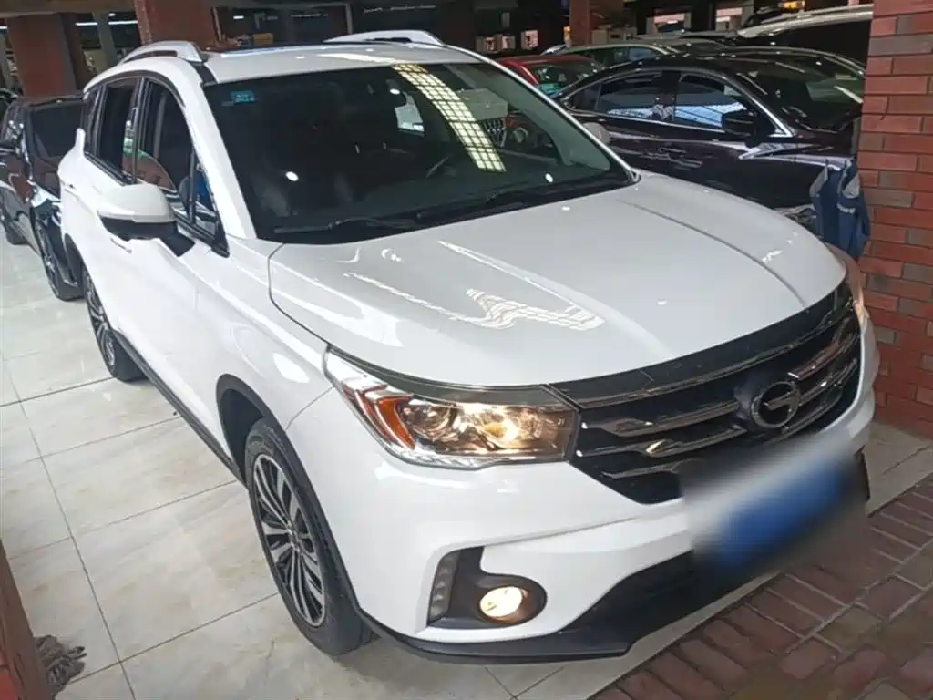 GAC Motor Trumpchi GS4 2017 — фото 4