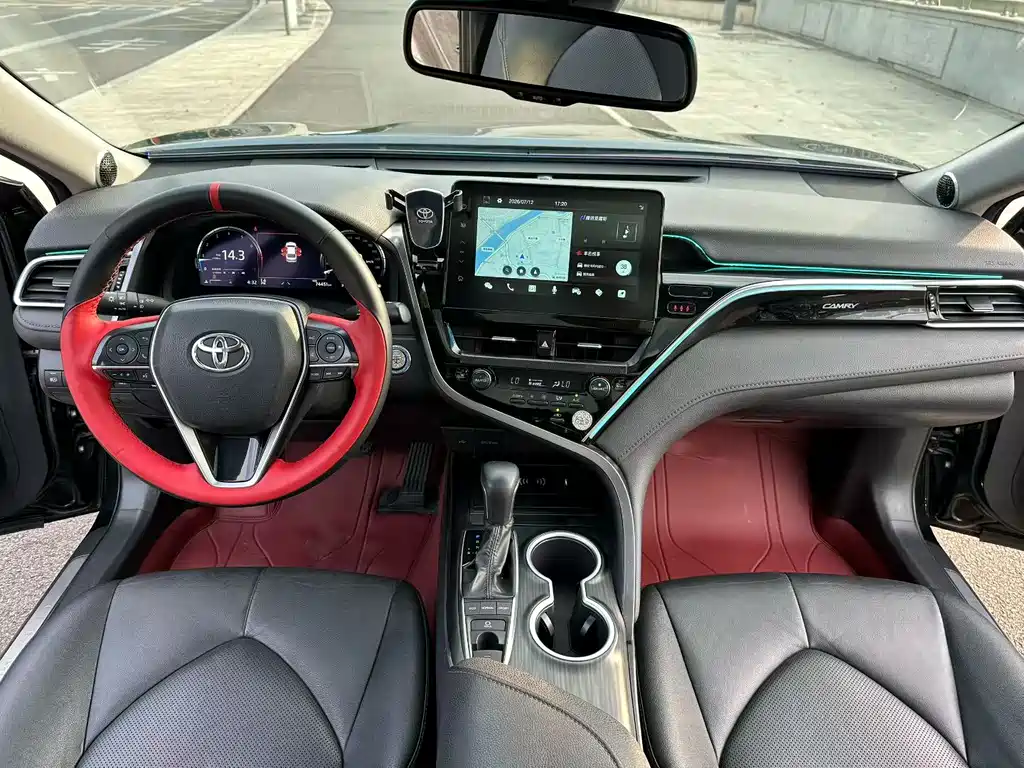 Toyota Camry 2021 — фото 9