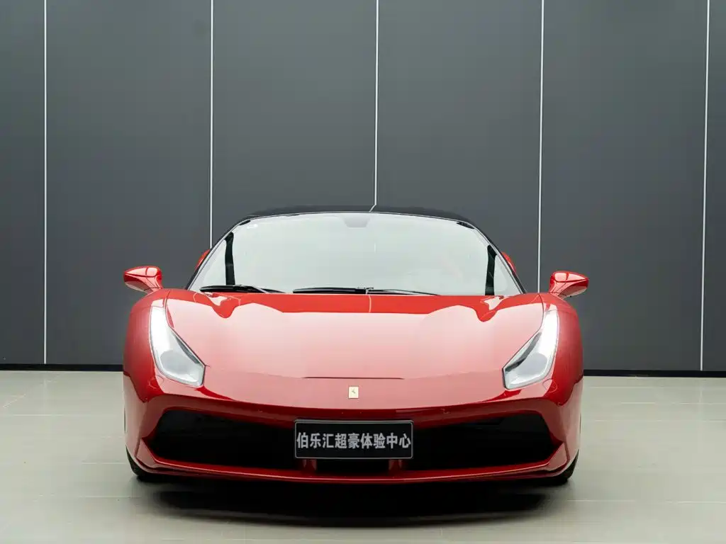 Ferrari 488 2018 — фото 5