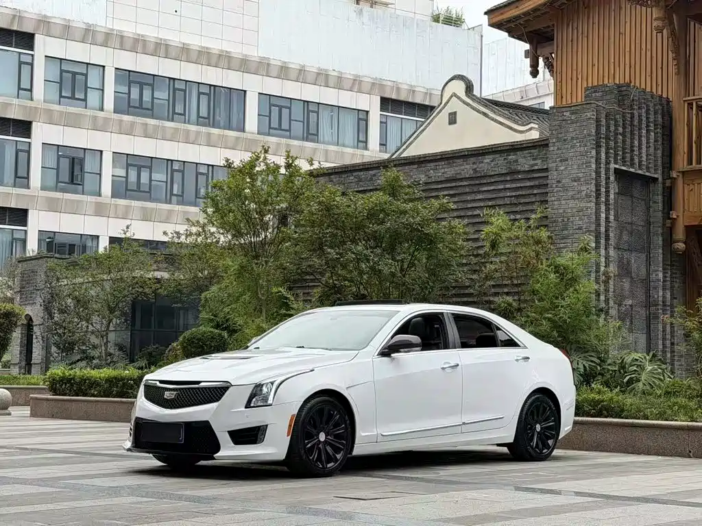 Cadillac ATS-L 2017 — фото 1